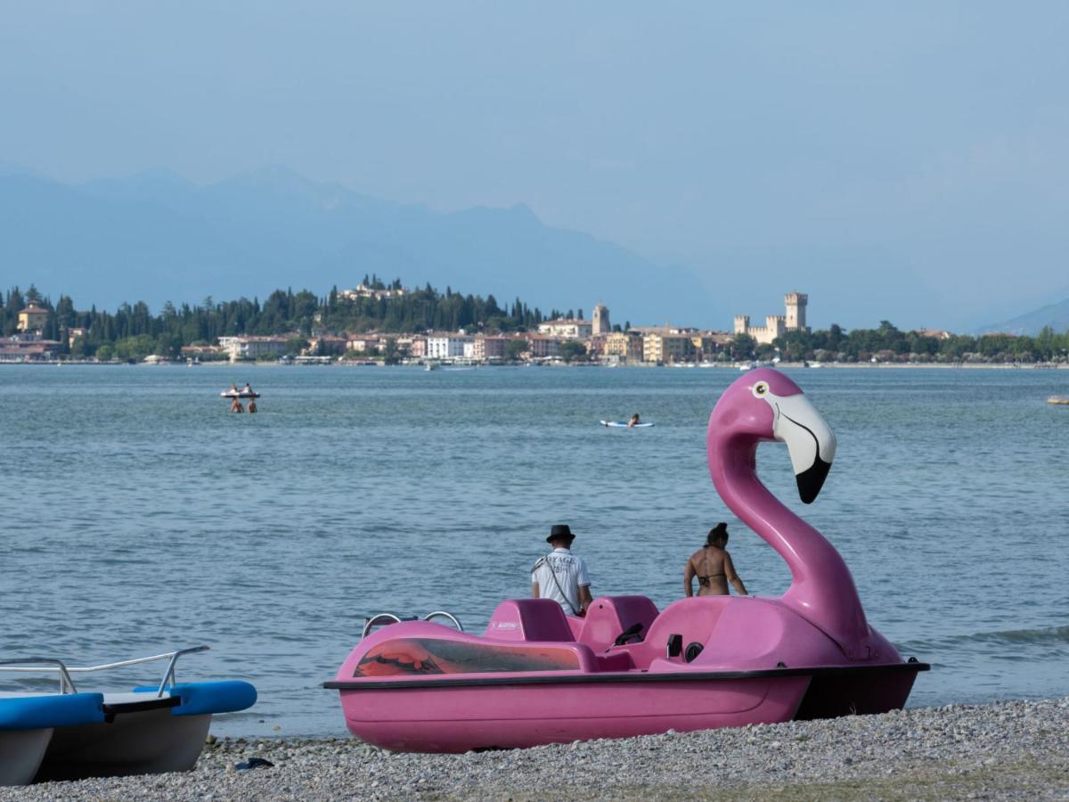 Holiday Home Garda Suite Trendy By Interhome Rivoltella del Garda Exterior photo